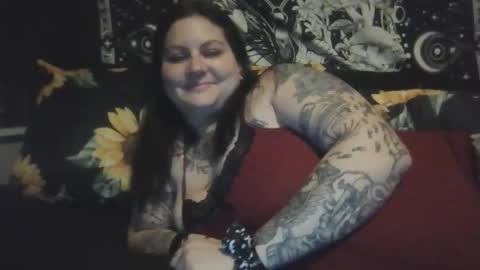 Lillian online show from 11-25-25, 02:22