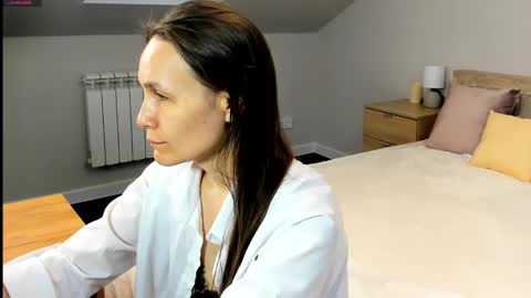 lillian_white1 online show from 02-22-25, 01:11