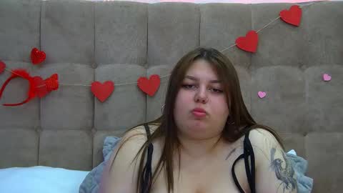 LillianHaig online show from 02-17-25, 03:47