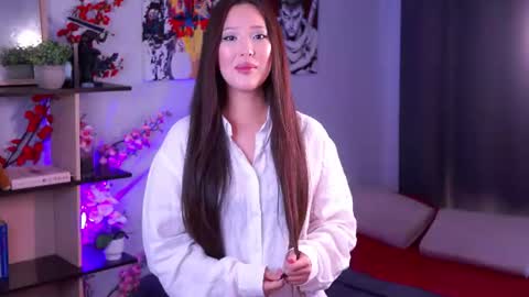 lillie_sun online show from 06-17-26, 02:29