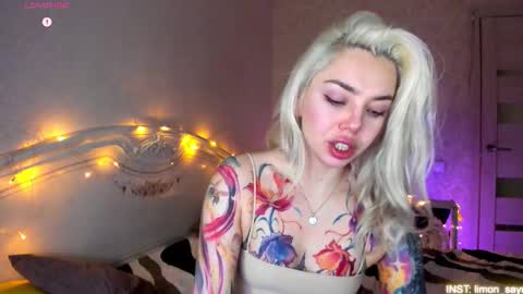 LilliMoore online show from 02-21-26, 11:39