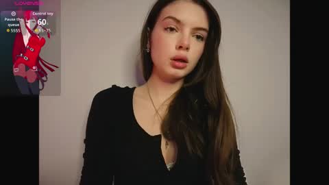 Snapshot of lillly_meow_ chatting on 04-03-26, 07:23 Lilia online show from 04-03-26, 07:23
