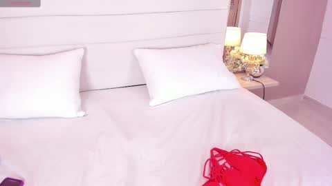 Lizeth follow me in my igimlilycute 3 online show from 02-14-25, 04:37