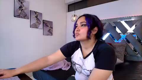 Snapshot of lilly_foxxy chatting on 06-29-26, 10:59 online show from 06-29-26, 10:59