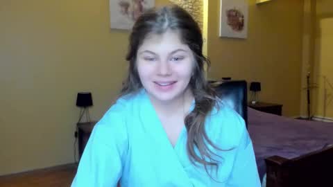 Lilly online show from 11-17-25, 08:25