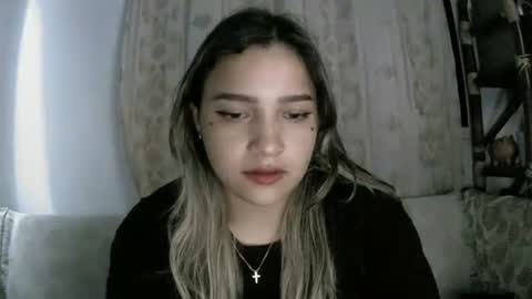 Sey - Lilly  online show from 04-21-26, 06:52