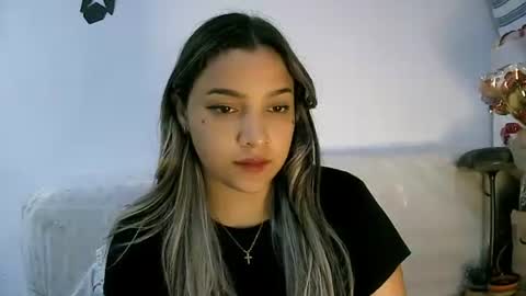Snapshot of lilly_ocean22 chatting on 04-30-26, 09:41 Sey - Lilly online show from 04-30-26, 09:41