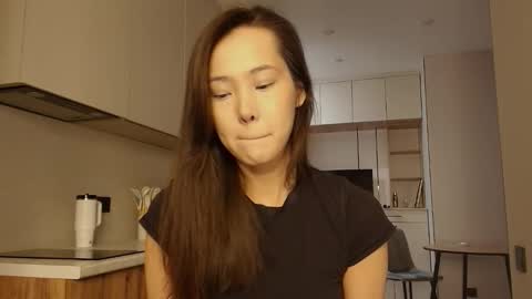 Snapshot of lilly_sweeet chatting on 03-02-26, 04:14 lilly online show from 03-02-26, 04:14