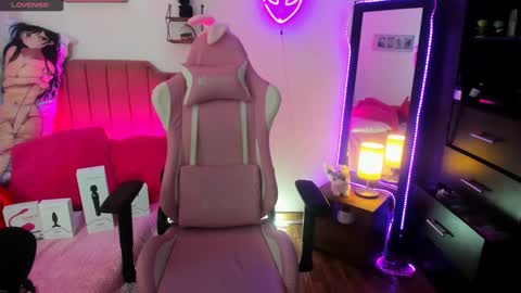 lilly online show from 01-13-25, 06:06