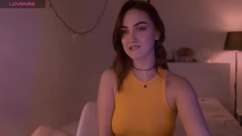 Snapshot of lillyfarey chatting on 09-19-25, 06:52 LillyFarey online show from 09-19-25, 06:52