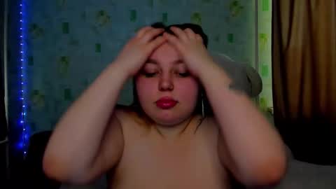 Snapshot of lillyhaigh chatting on 05-05-26, 12:24 lillyhaigh online show from 05-05-26, 12:24