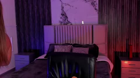 Lilly Ortiz online show from 04-08-26, 07:47