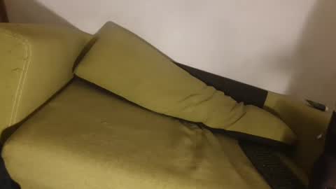 Snapshot of lillysissi chatting on 01-10-25, 02:57 Lilli Sissy SlutCat online show from 01-10-25, 02:57