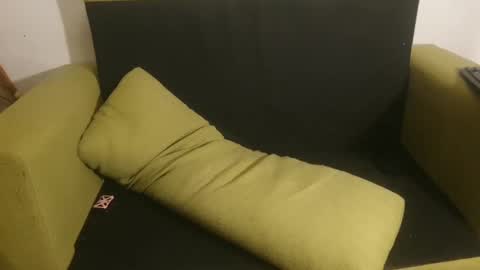 Snapshot of lillysissi chatting on 01-13-25, 02:39 Lilli Sissy SlutCat online show from 01-13-25, 02:39