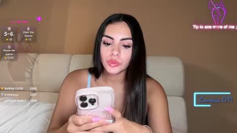 Snapshot of lillyxq chatting on 06-29-26, 05:35 lilly online show from 06-29-26, 05:35