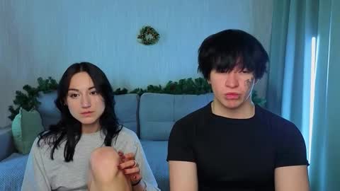 Snapshot of lilo_meow chatting on 11-29-25, 01:47 Kris Lilo online show from 11-29-25, 01:47