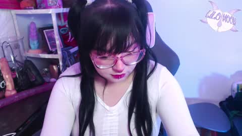 Lilo  online show from 12-31-24, 02:19