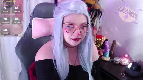 Lilo  online show from 10-17-25, 03:03