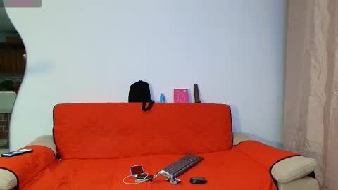 Snapshot of lilookailani chatting on 09-28-25, 10:48 vanessa online show from 09-28-25, 10:48