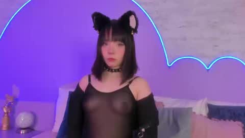 Snapshot of lilou_albrecht chatting on 09-27-25, 02:22 Lilou online show from 09-27-25, 02:22