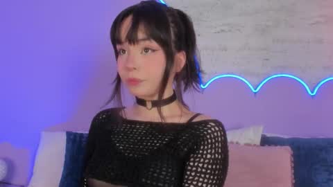 Snapshot of lilou_albrecht chatting on 10-09-25, 07:56 Lilou online show from 10-09-25, 07:56