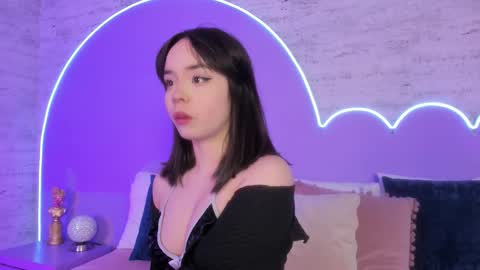 Snapshot of lilou_albrecht chatting on 11-28-25, 12:41 Lilou online show from 11-28-25, 12:41