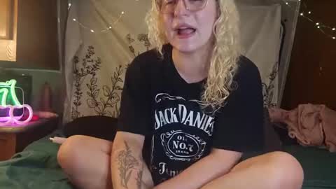 LilPies  online show from 07-14-26, 06:07