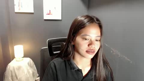 Snapshot of lilsweet_marie chatting on 02-25-25, 11:33 Lilsweet marie online show from 02-25-25, 11:33