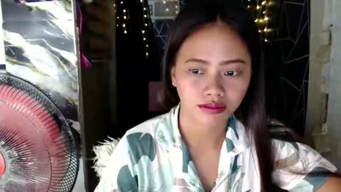 Snapshot of lilsweet_marie chatting on 02-05-26, 11:31 Lilsweet marie online show from 02-05-26, 11:31