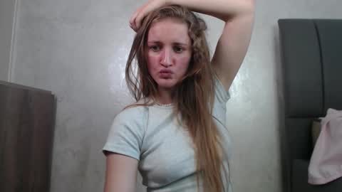 liltightbabe online show from 09-19-25, 12:39