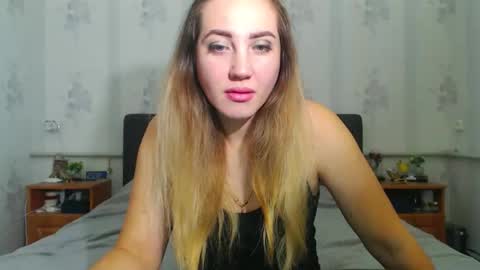 Snapshot of lilu_cute25 chatting on 12-02-25, 09:32 lilu_cute25 online show from 12-02-25, 09:32