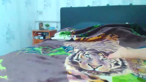 lilu_cute25 online show from 03-09-26, 10:47