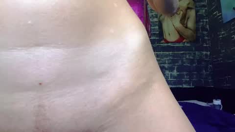 Snapshot of liludancer chatting on 06-15-26, 03:25 liludancer online show from 06-15-26, 03:25