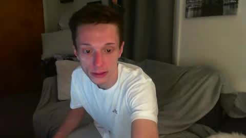 Snapshot of lilvioletxxx chatting on 10-05-25, 03:27 Little Violet online show from 10-05-25, 03:27