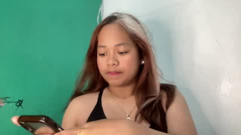 Snapshot of lilvixenbaby24 chatting on 07-01-26, 10:28 lilvixenbaby24 online show from 07-01-26, 10:28