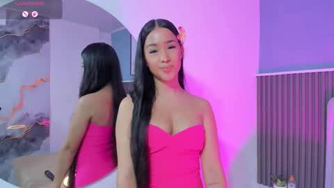  lily  online show from 10-17-25, 02:48