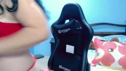 Snapshot of lily_benet1 chatting on 11-20-25, 07:02 LILYB online show from 11-20-25, 07:02