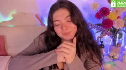 lily_cherry0 online show from 05-08-26, 01:11
