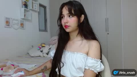 Snapshot of lily_crushx chatting on 10-06-25, 12:41 Lirio online show from 10-06-25, 12:41