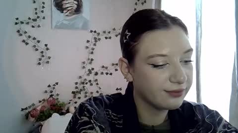 lily_ember online show from 10-16-25, 10:05