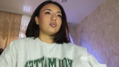 Lily online show from 01-06-26, 06:28