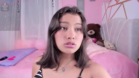 Lily online show from 09-19-25, 04:36