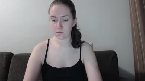 Snapshot of lily_love_x chatting on 12-10-24, 01:11 lily_love_x online show from 12-10-24, 01:11