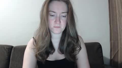 Snapshot of lily_love_x chatting on 12-23-24, 01:18 lily_love_x online show from 12-23-24, 01:18