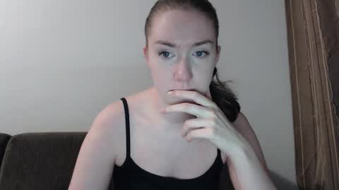 Snapshot of lily_love_x chatting on 12-26-24, 03:49 lily_love_x online show from 12-26-24, 03:49