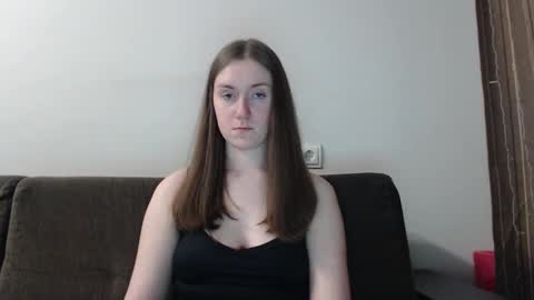 Snapshot of lily_love_x chatting on 01-06-25, 02:37 lily_love_x online show from 01-06-25, 02:37