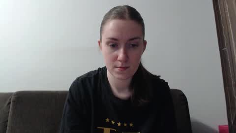 Snapshot of lily_love_x chatting on 01-07-25, 10:41 lily_love_x online show from 01-07-25, 10:41