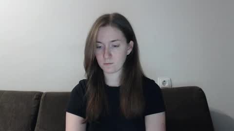 Snapshot of lily_love_x chatting on 01-28-25, 11:50 lily_love_x online show from 01-28-25, 11:50