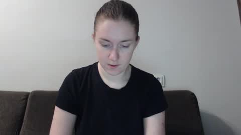Snapshot of lily_love_x chatting on 02-07-25, 04:59 lily_love_x online show from 02-07-25, 04:59