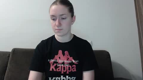 Snapshot of lily_love_x chatting on 02-09-25, 11:36 lily_love_x online show from 02-09-25, 11:36